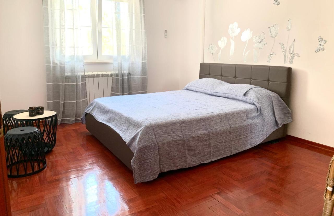 Villa Magica Pirovac Exteriör bild